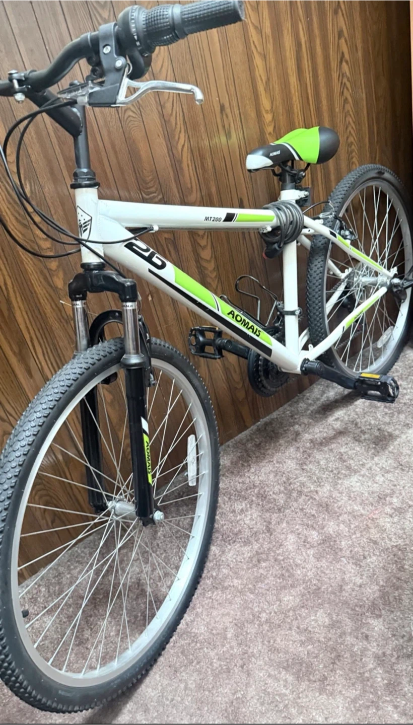 Aomais MT200 Mountain Bike