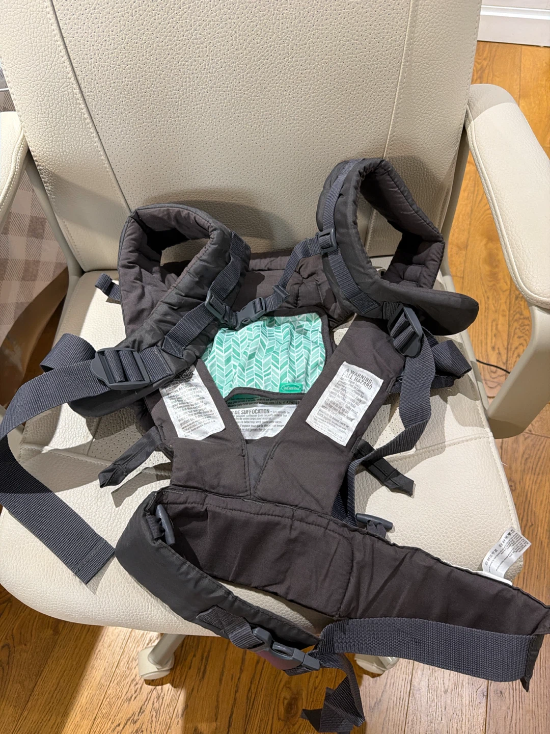Infantino Baby Carrier - photo 3