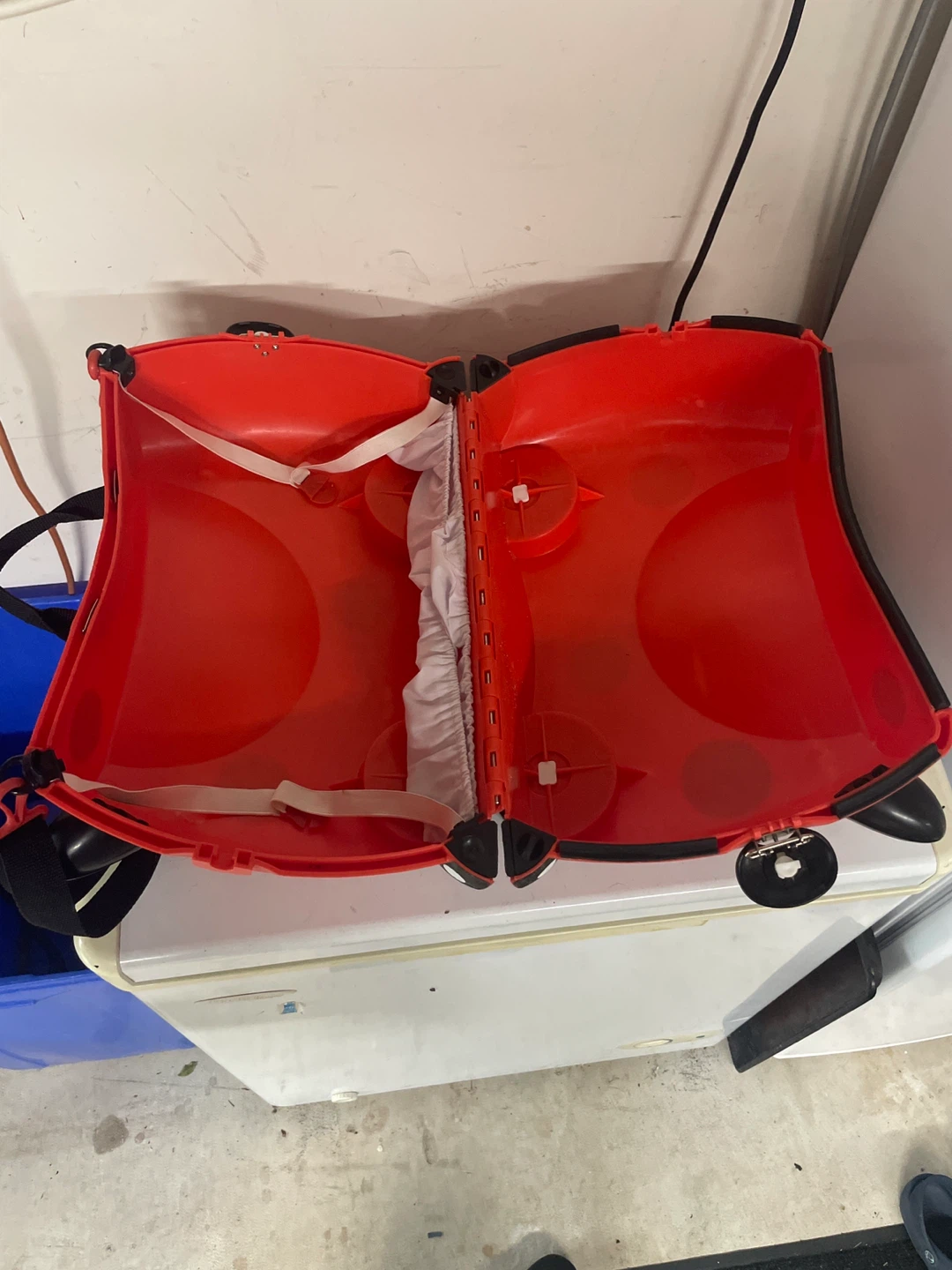 Trunki Ladybug Ride-On Suitcase - photo 5