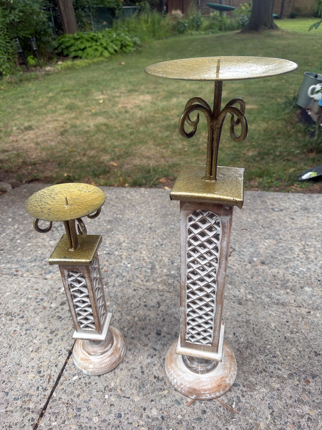 Set of 2 Gold and White Pillar Candle Holders - photo 2
