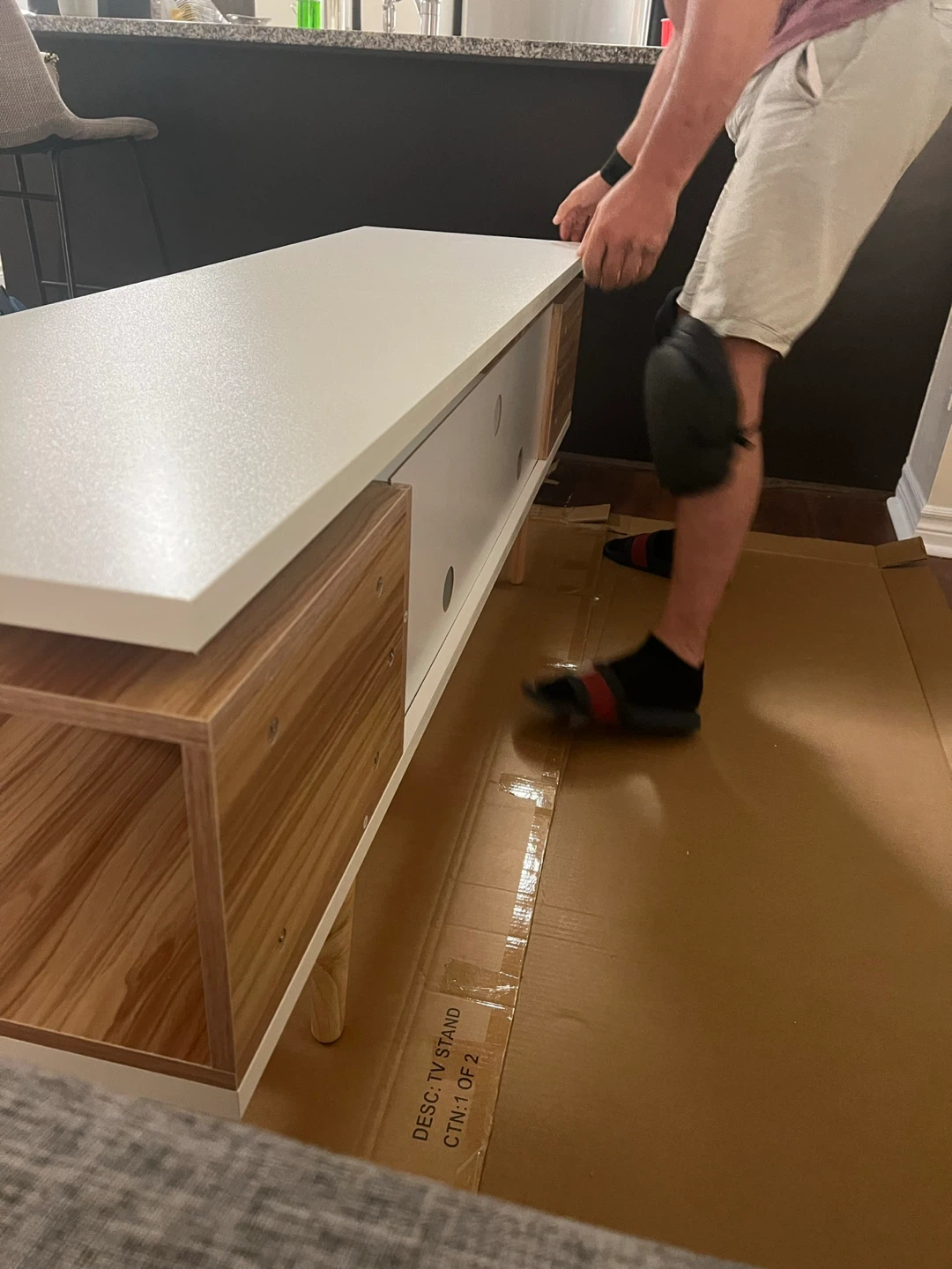 TV Stand - photo 2