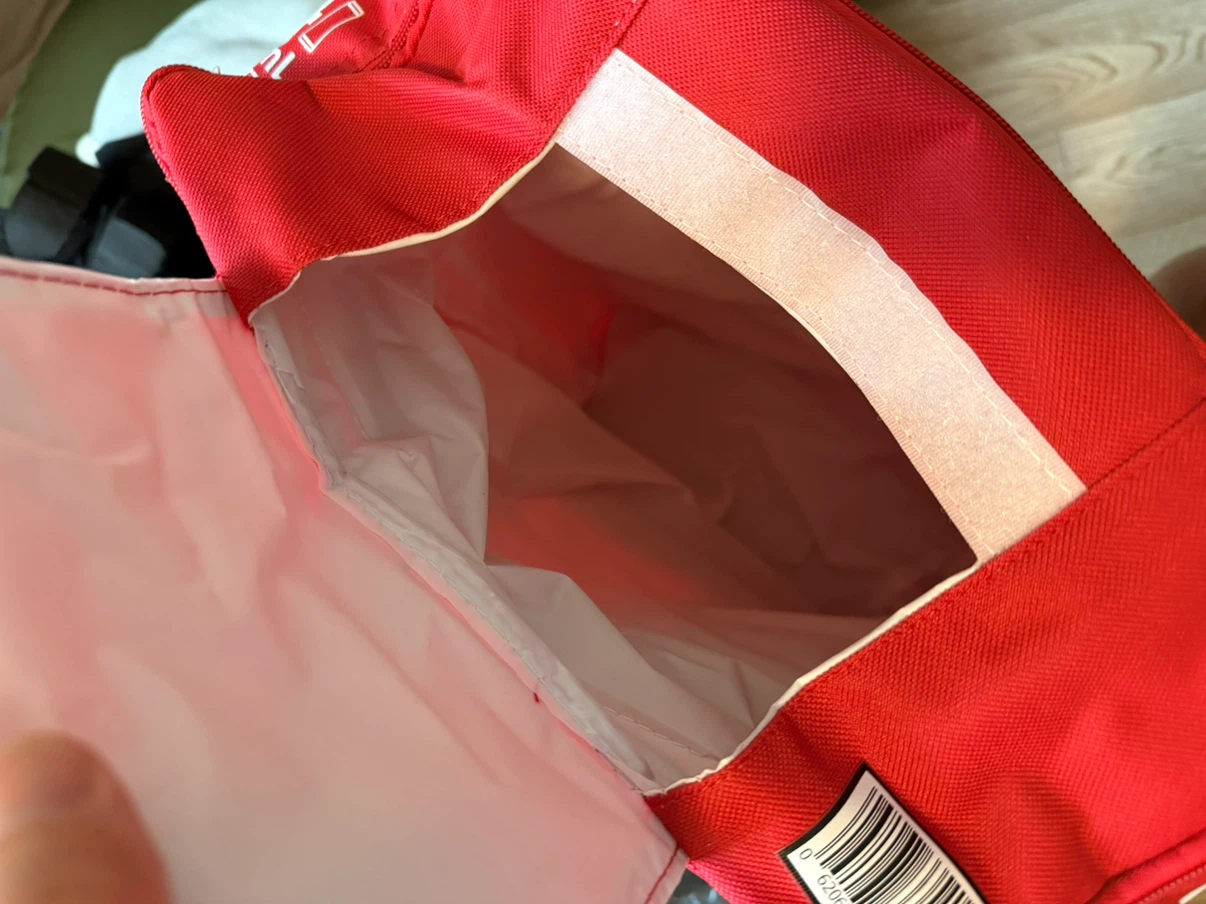 BRAND NEW Budweiser Cooler Bag - photo 3