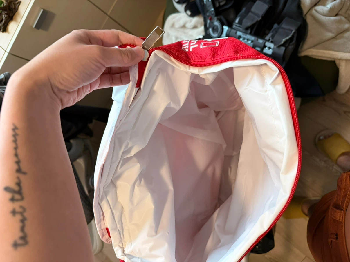 BRAND NEW Budweiser Cooler Bag - photo 4