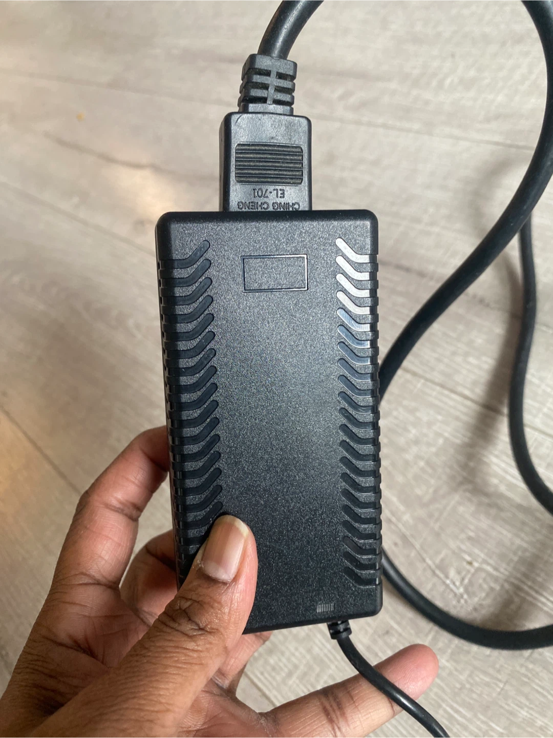 YO CHUANG AC/DC Adapter 24V 2.5A - photo 5