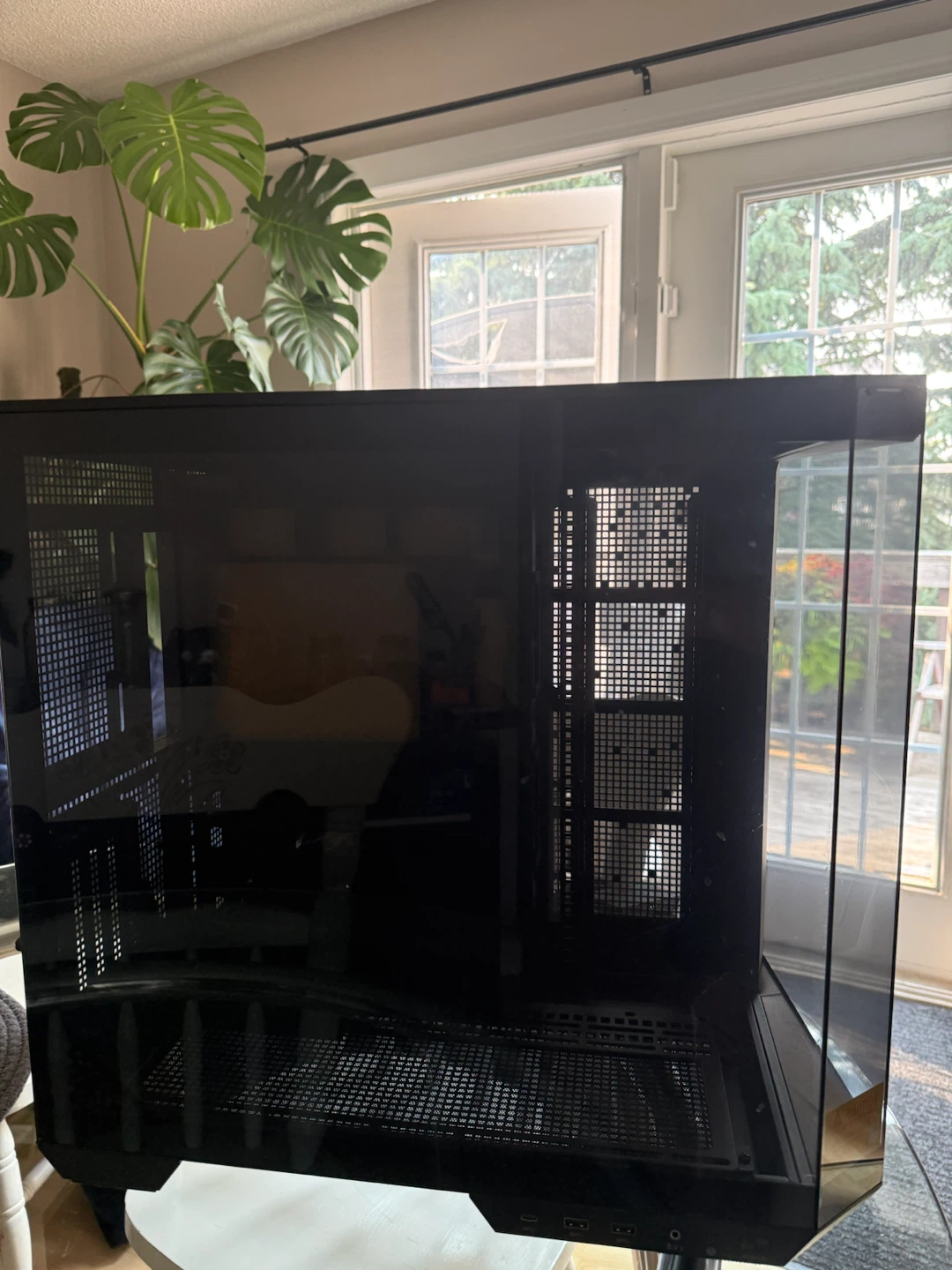 MSI MAG Gaming PC Case - photo 3