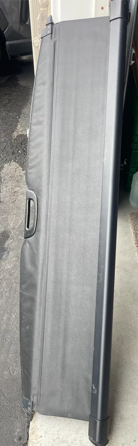 Tonneau Cargo Cover for Toyota Venza - photo 2