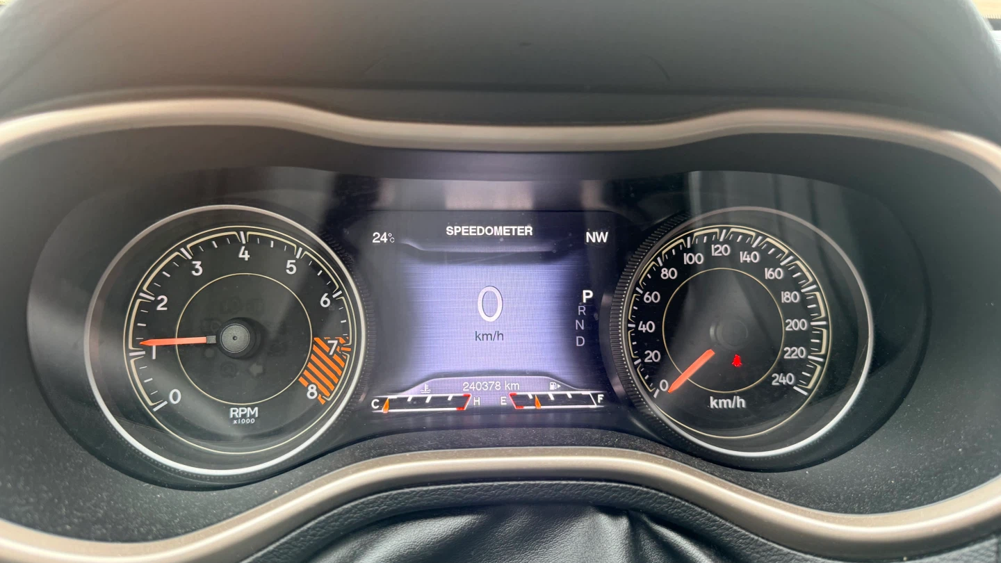 2014 Jeep Cherokee Limited 4x4 - photo 4