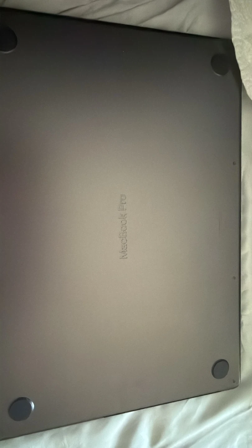 MacBook Pro M4 pro 16 inch - photo 3