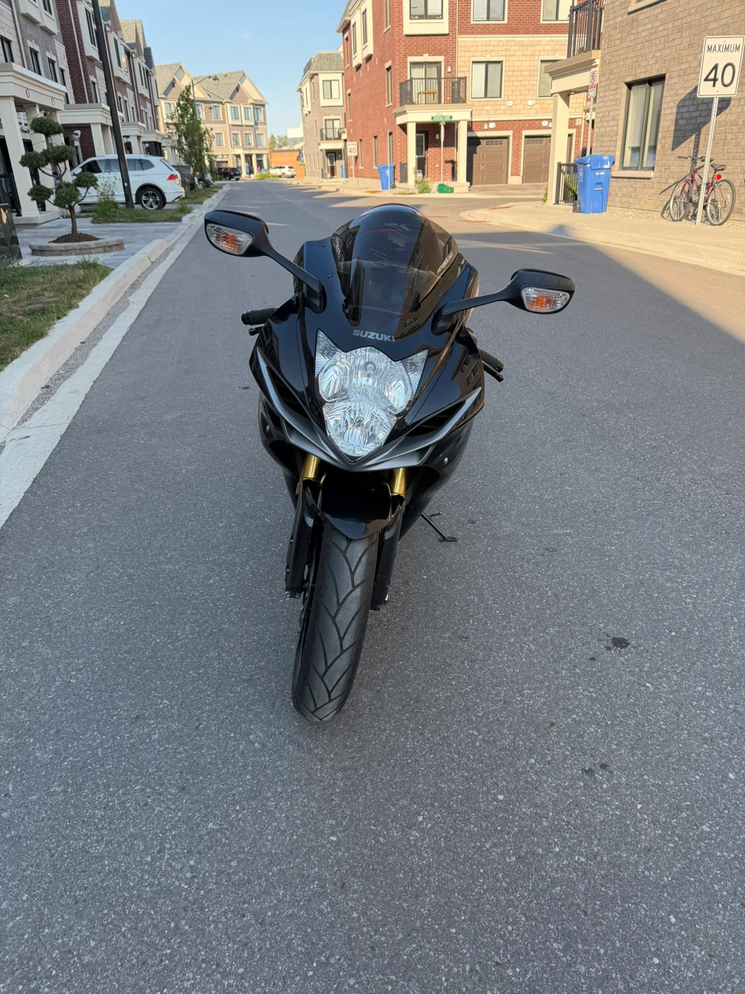 2011 GSXR 750 - photo 5