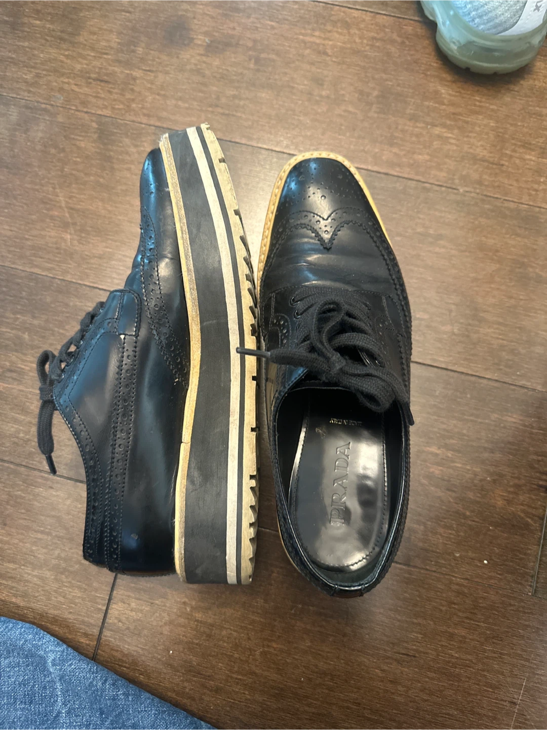 PRADA Black Leather Brogues Wingtip Shoes