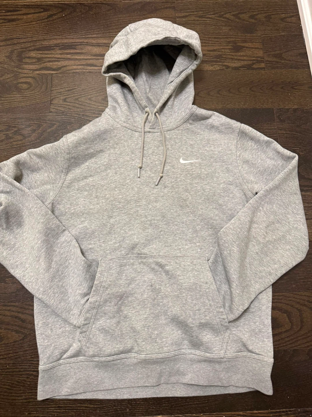 Nike Club Fleece Hoodie - Men’s Medium