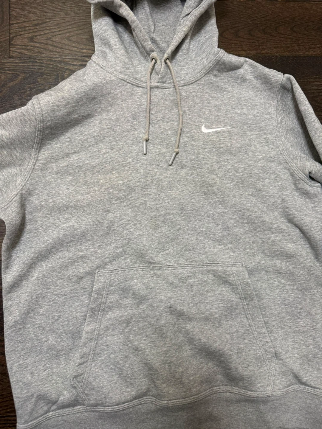 Nike Club Fleece Hoodie - Men’s Medium - photo 2
