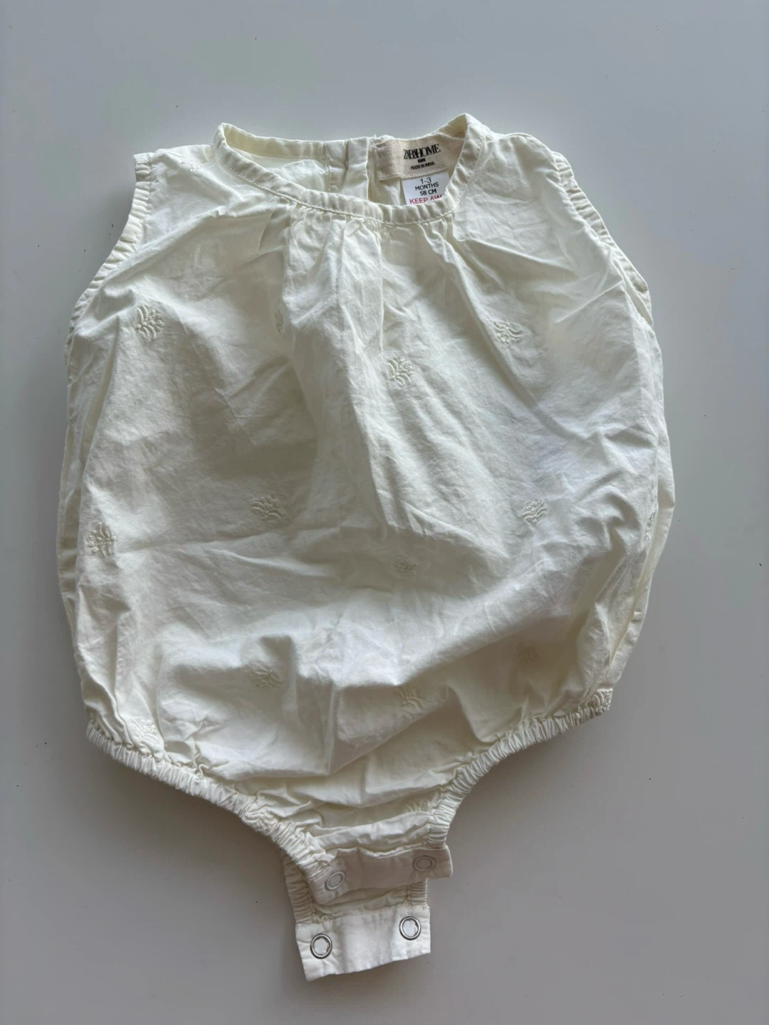 Baby Girl (0-3m)Clothes Bundle - Various Brands - photo 3
