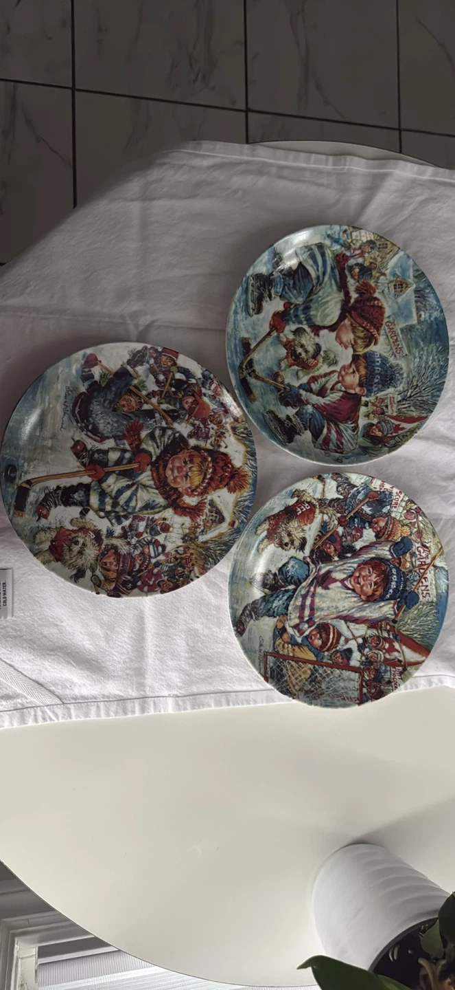 Stewart Sherwood collectors hockey plates - photo 2
