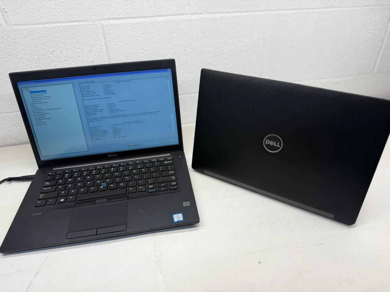 Dell Latitude Laptop - photo 3