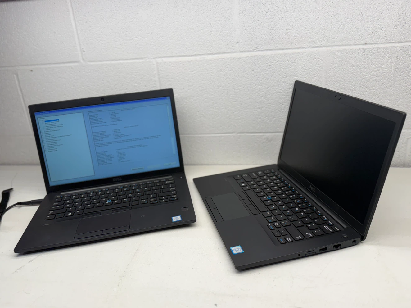 Dell Latitude Laptop - photo 4