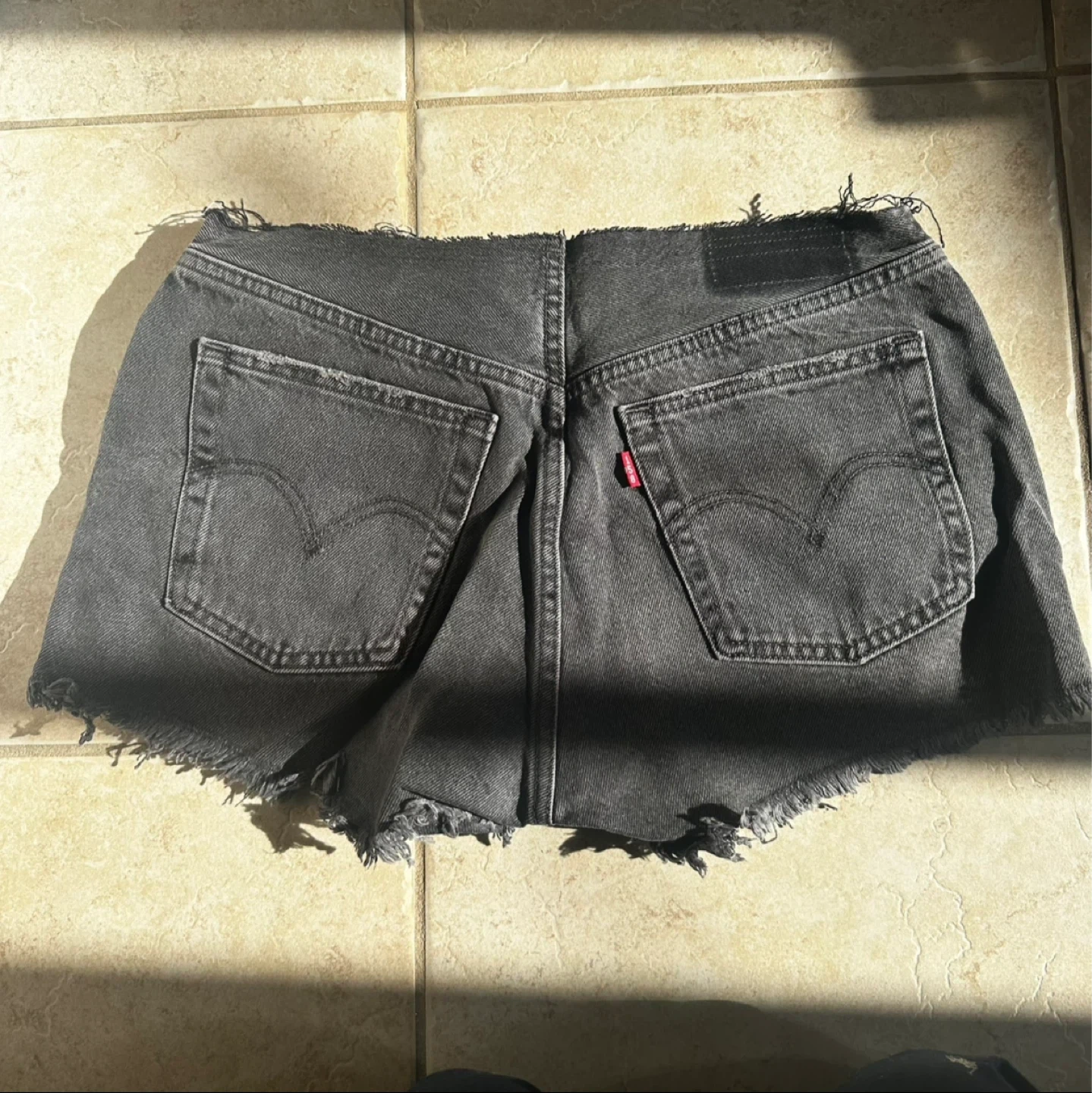 NEW! Levi's Shorts Black W28