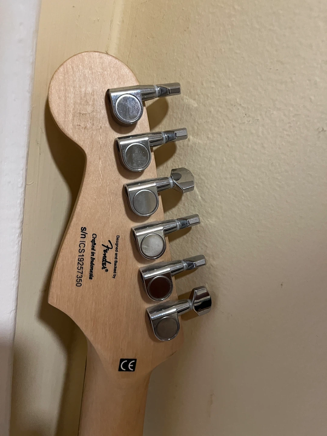 Squier Stratocaster Electric Guitar - photo 4