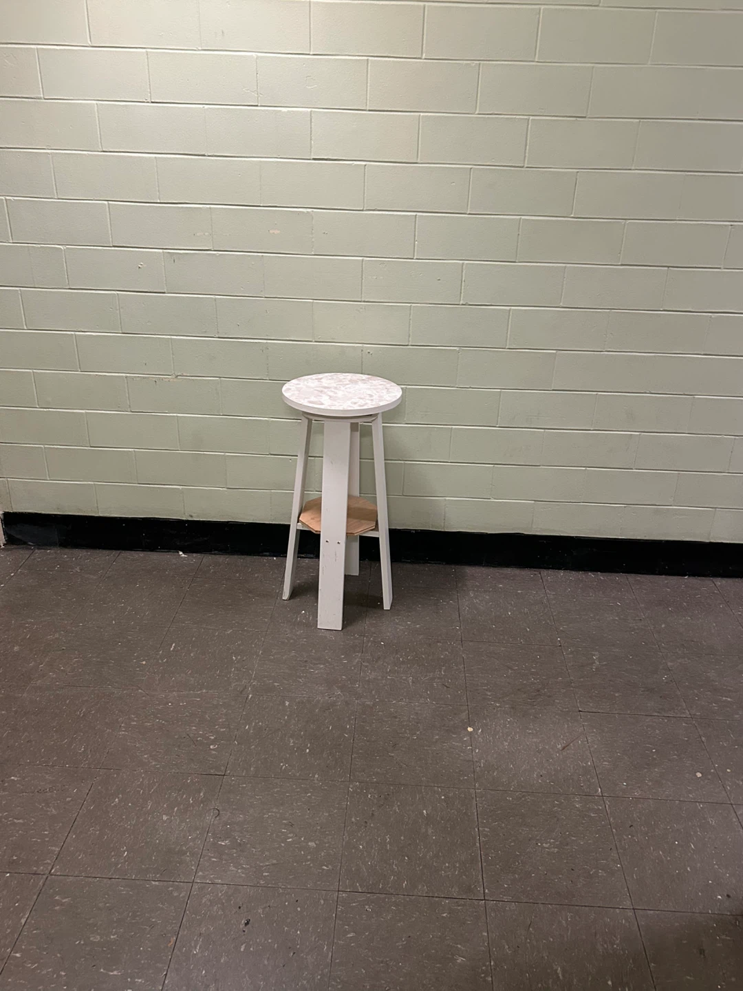 White accent table