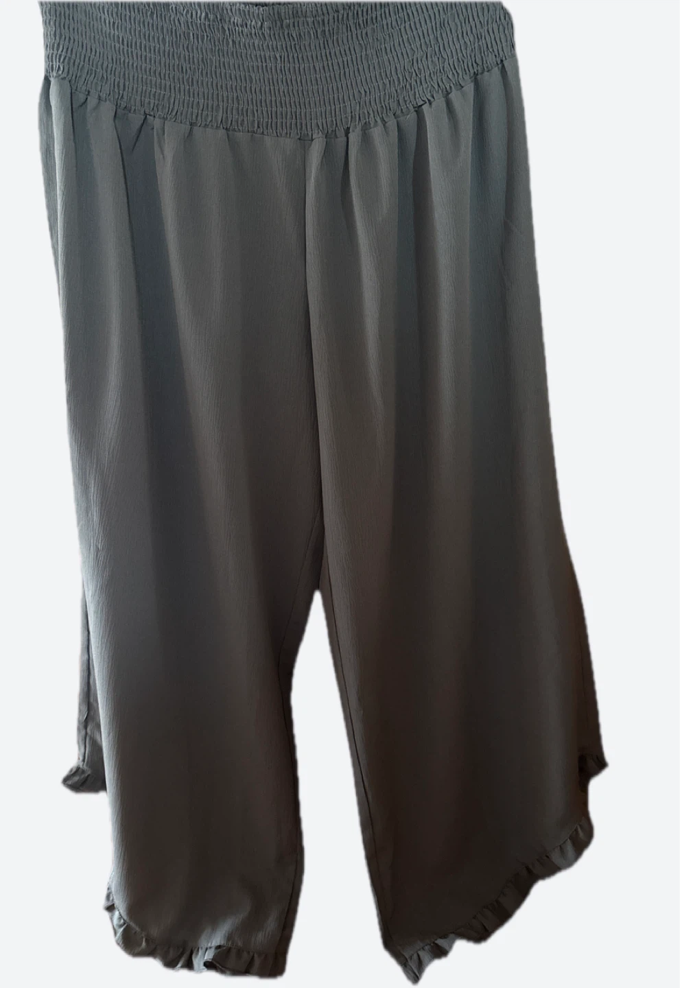 Women's Grey Cropped Pants