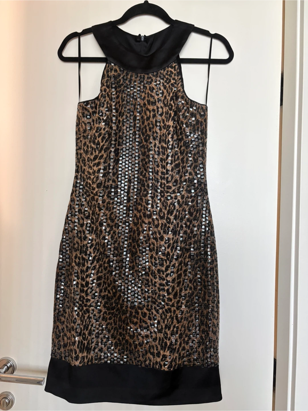 Cache Sequin Leopard Print Halter Dress Size 8 - photo 2