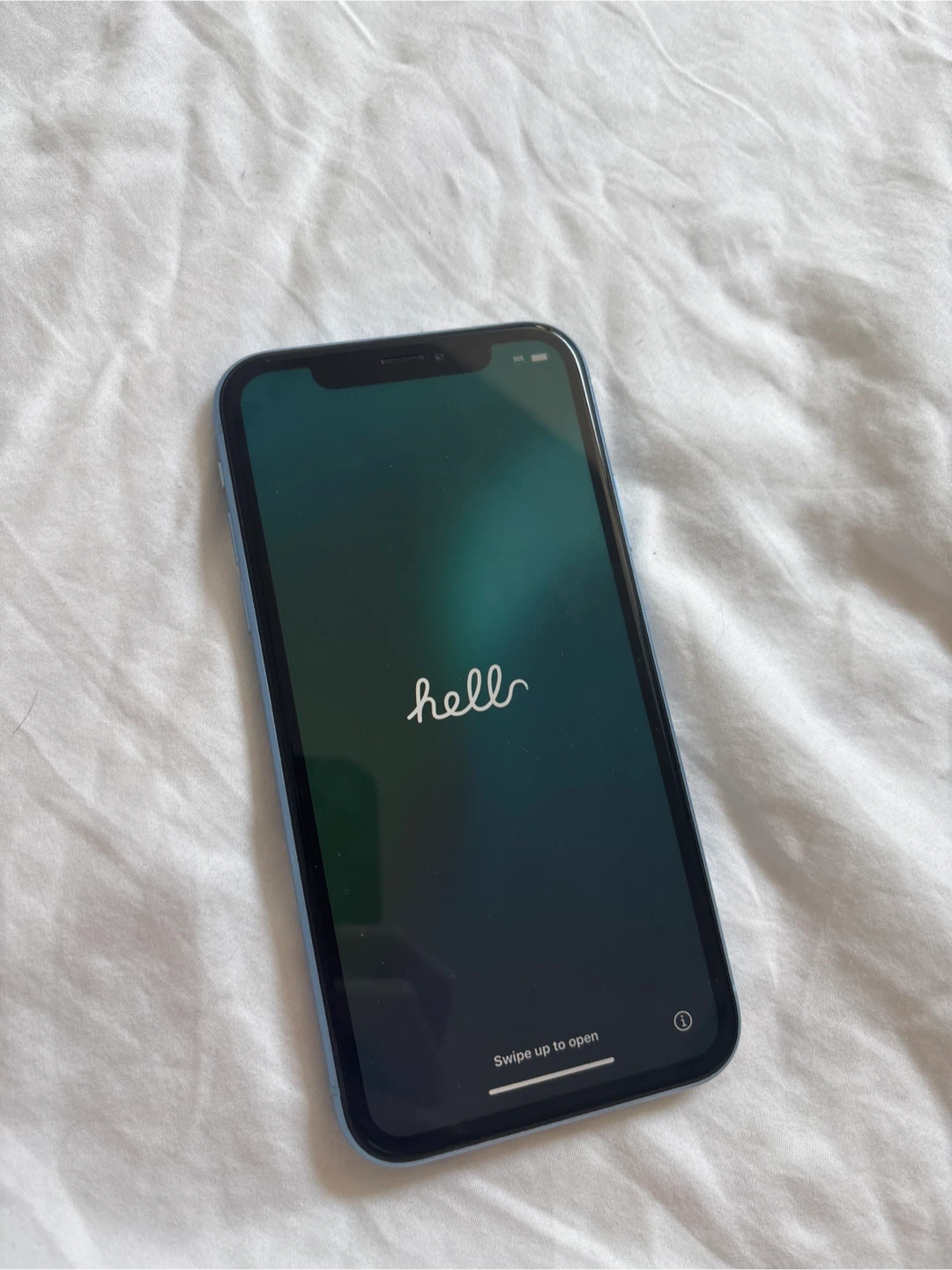 Apple iPhone XR Blue - photo 2