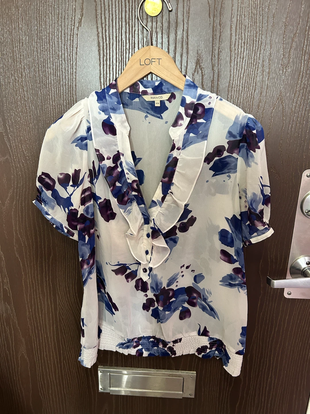 RW & CO Floral Ruffle Blouse
