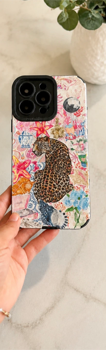 iPhone Pro Case with Leopard Print