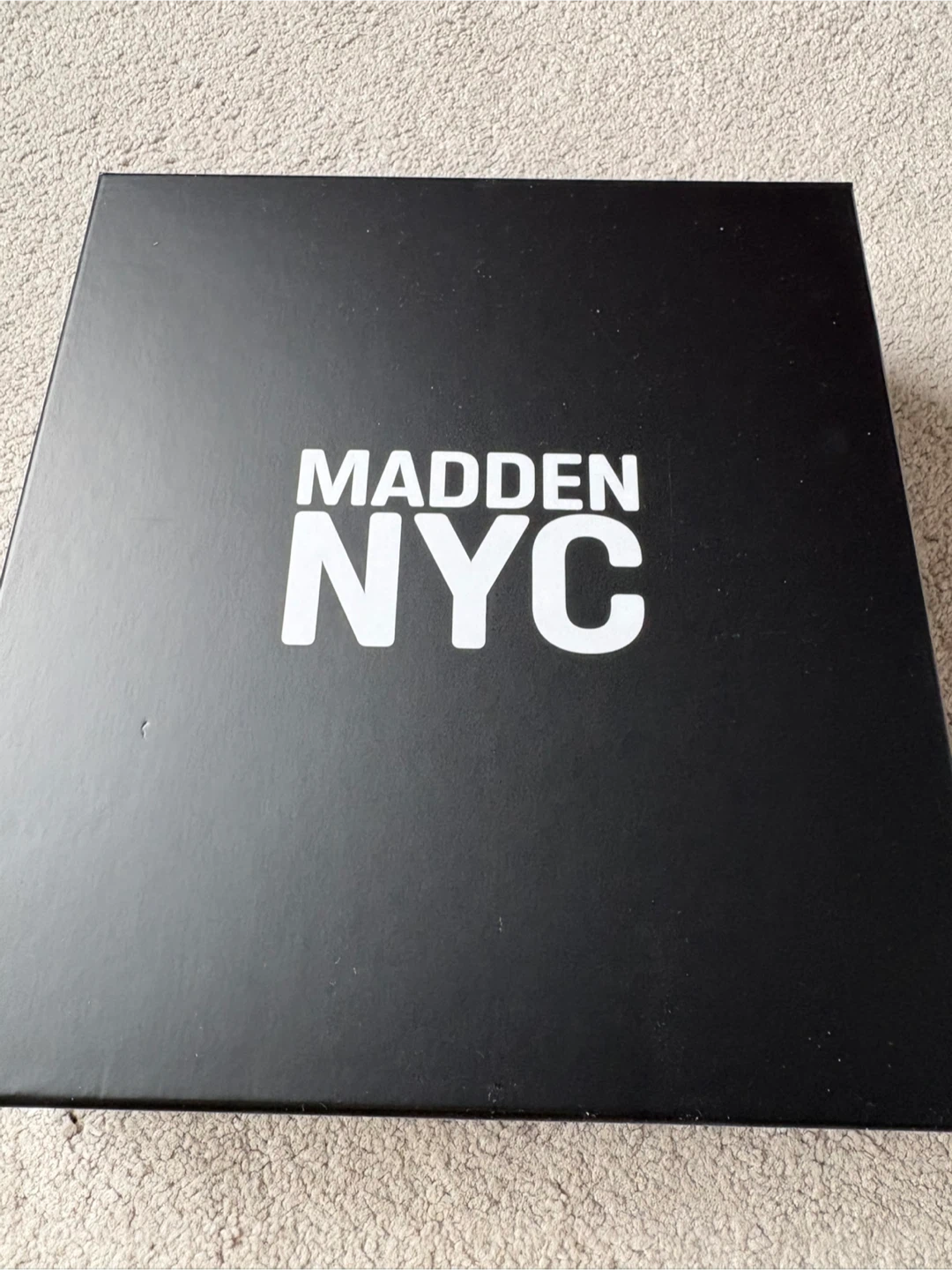 Madden NYC 3 Piece Cellphone Crossbody Set - photo 4