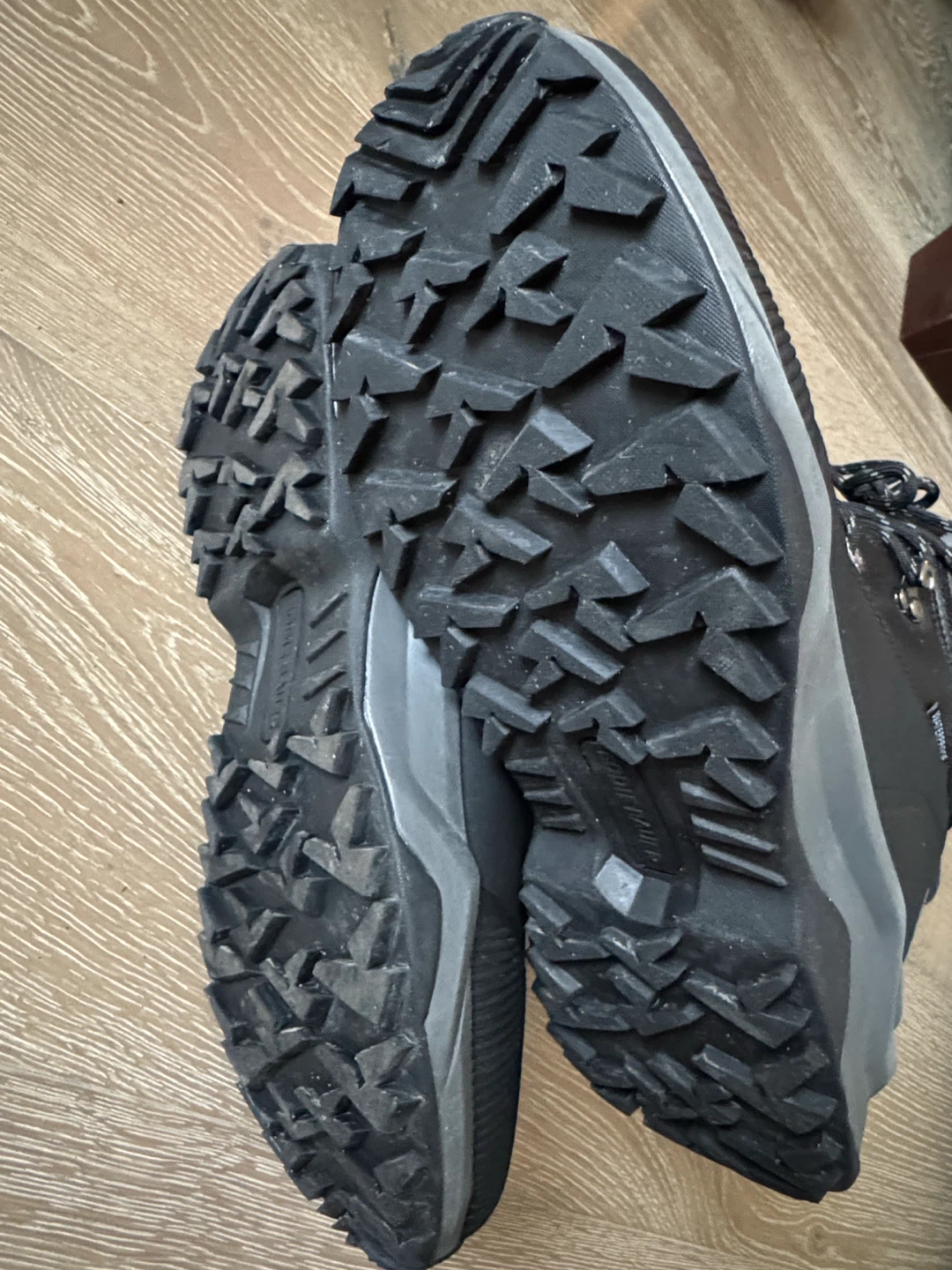 Eddie Bauer Waterproof Hiking Boots - photo 3