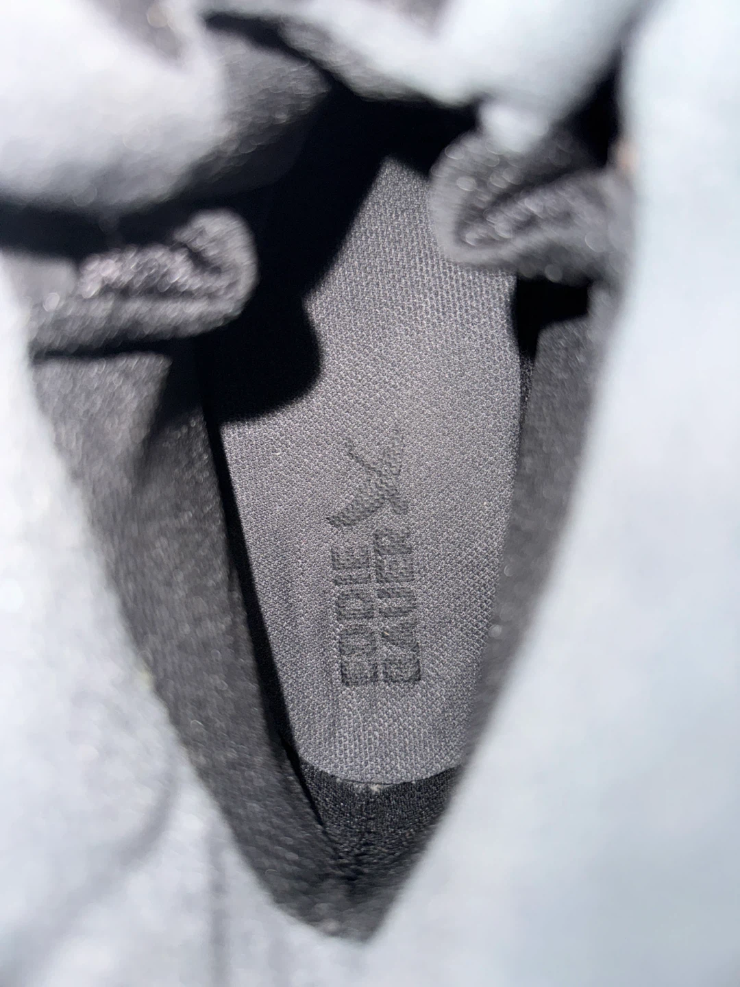 Eddie Bauer Waterproof Hiking Boots - photo 4