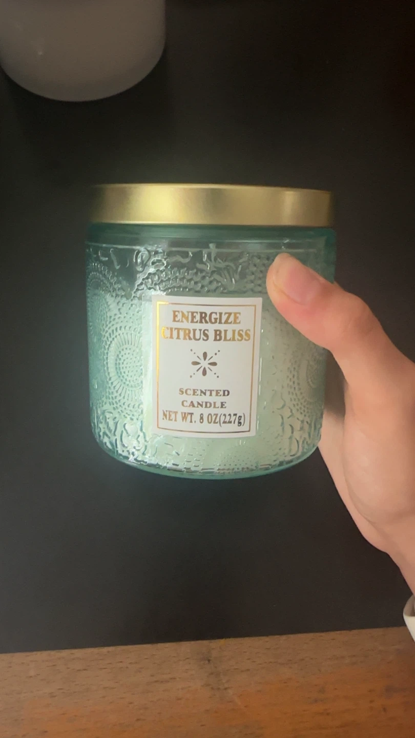 Energize Citrus Bliss Scented Candle - 8 oz