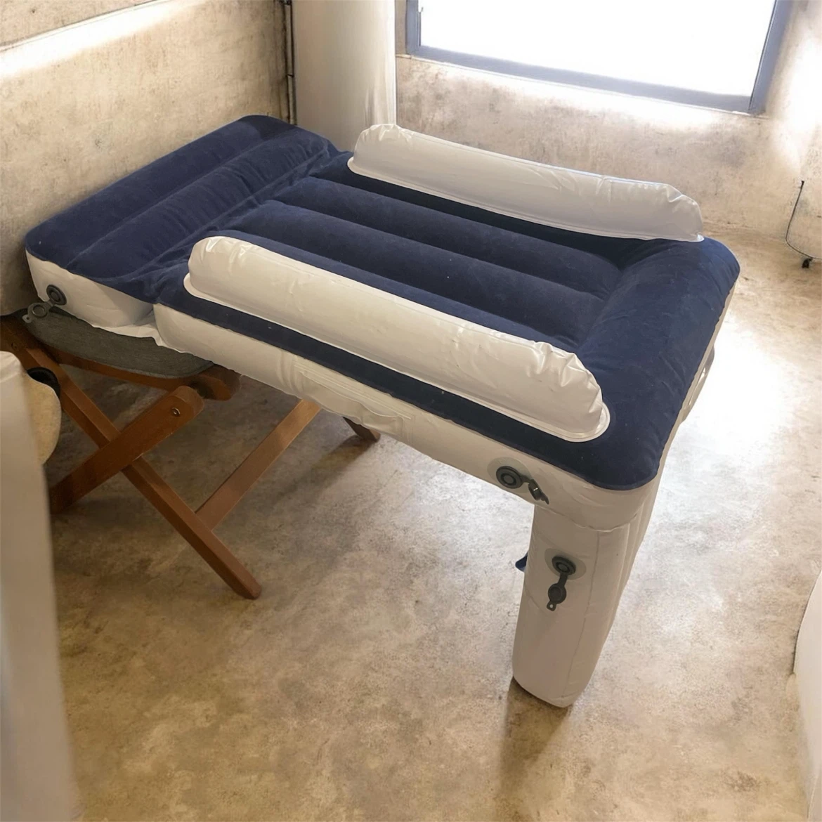 Inflatable Airplane Bed with Pump - photo 4