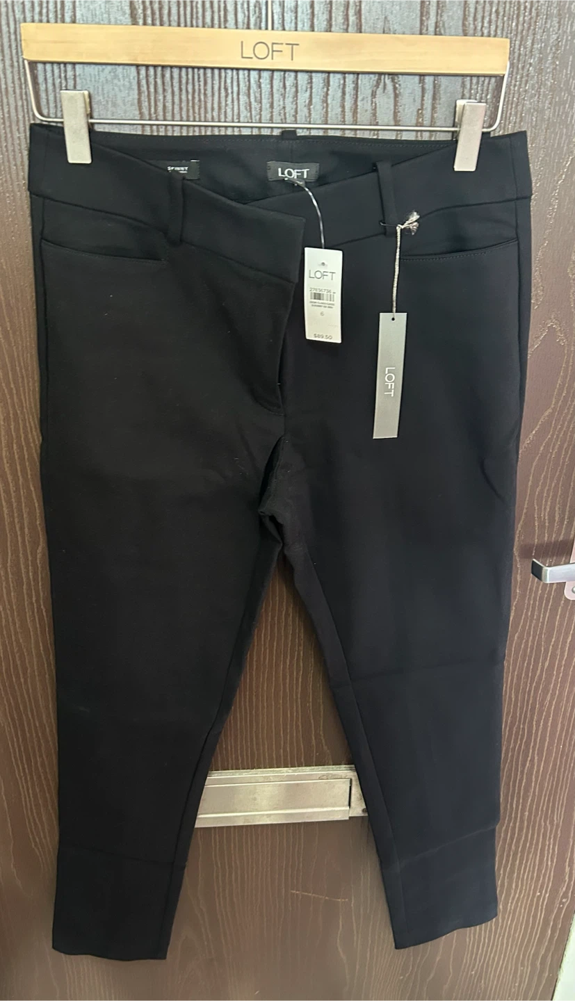 LOFT Black Cropped Pants Size 6