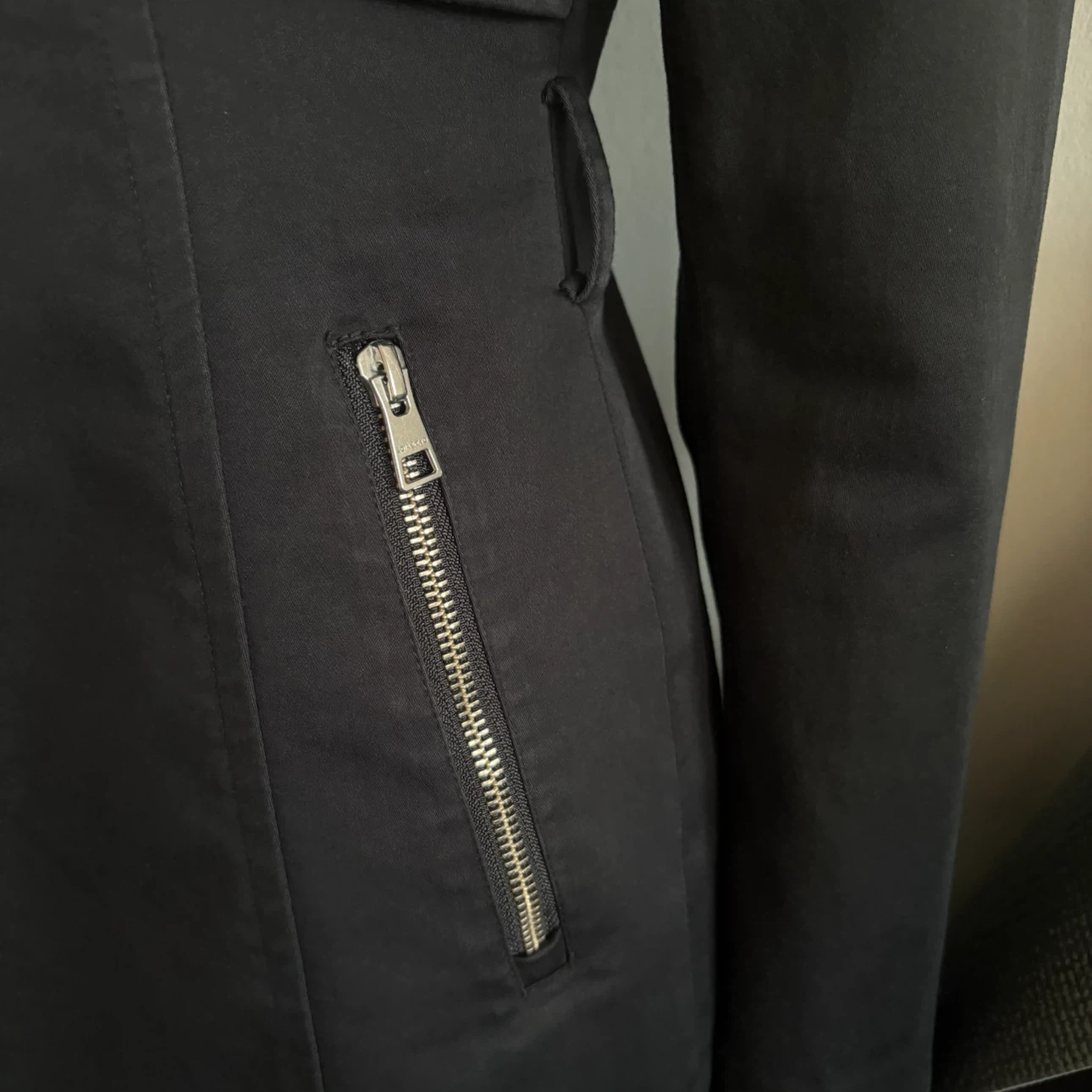 Soia and Kyo Black hooded jacket with zippers - photo 3