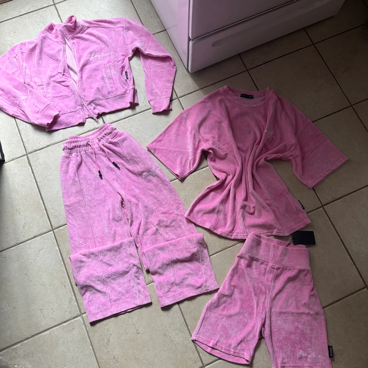 Velour Tracksuit Set Bubblegum S-M - photo 2