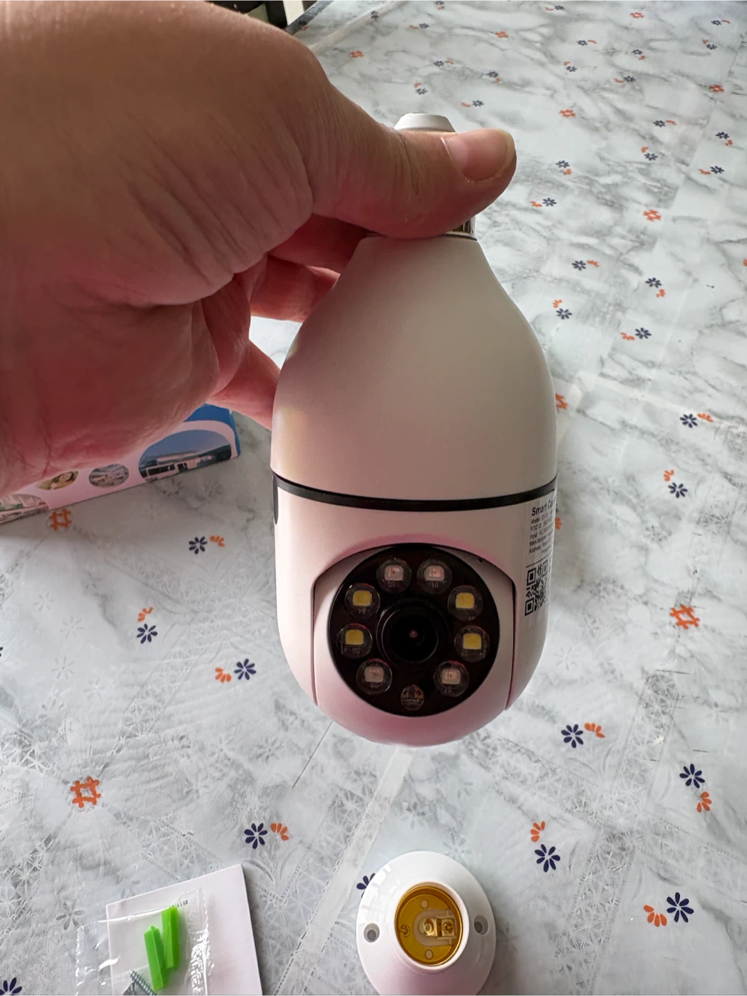 WiFi Smart Bulb Security Camera – 360° PTZ
