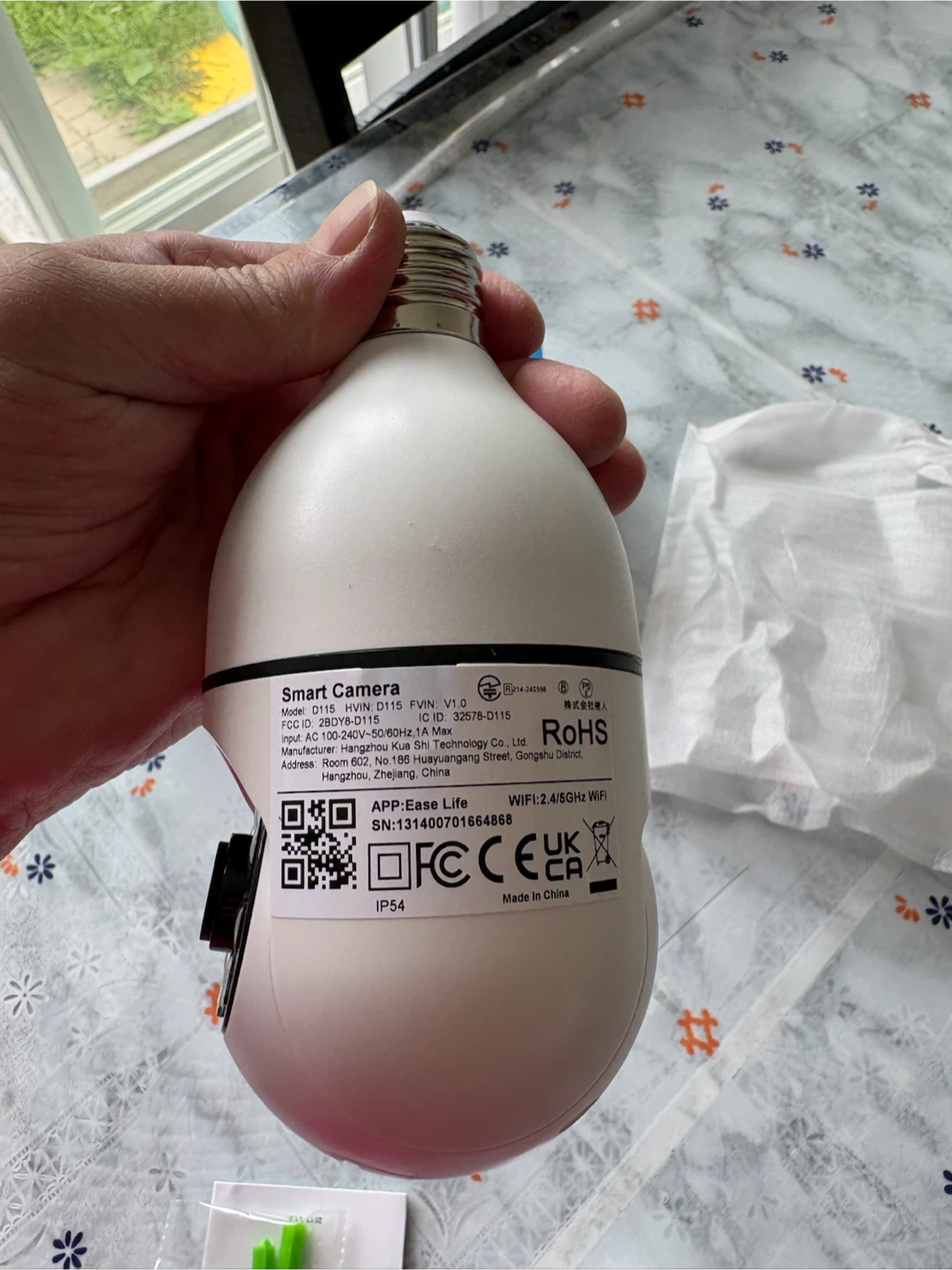 WiFi Smart Bulb Security Camera – 360° PTZ - photo 2