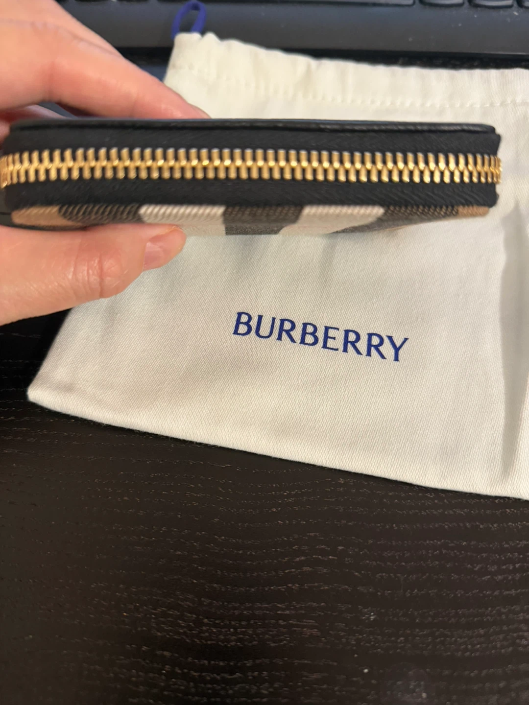 Mint Burberry Small Zip Around Wallet - photo 4