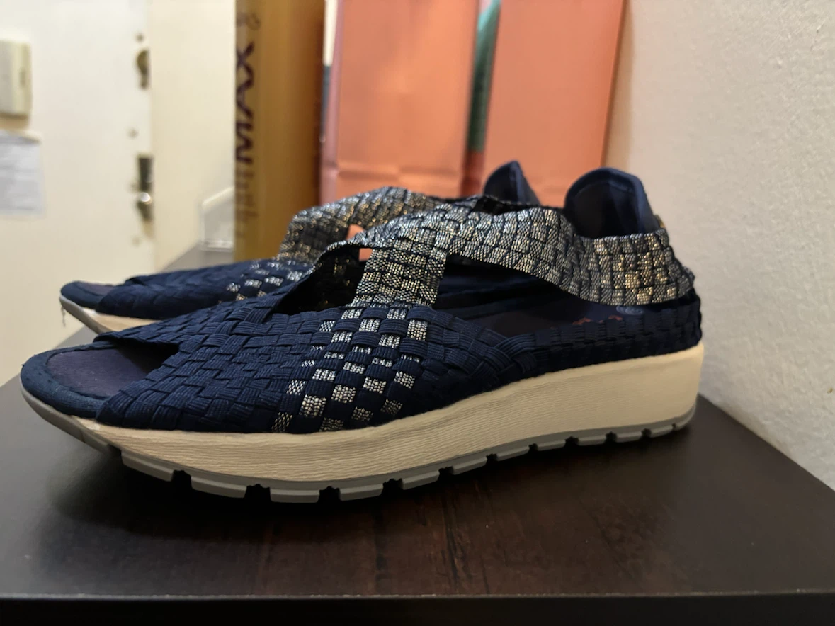 NEW-Woven Wedge Sandals Navy Size 36 or 7.5 - photo 2