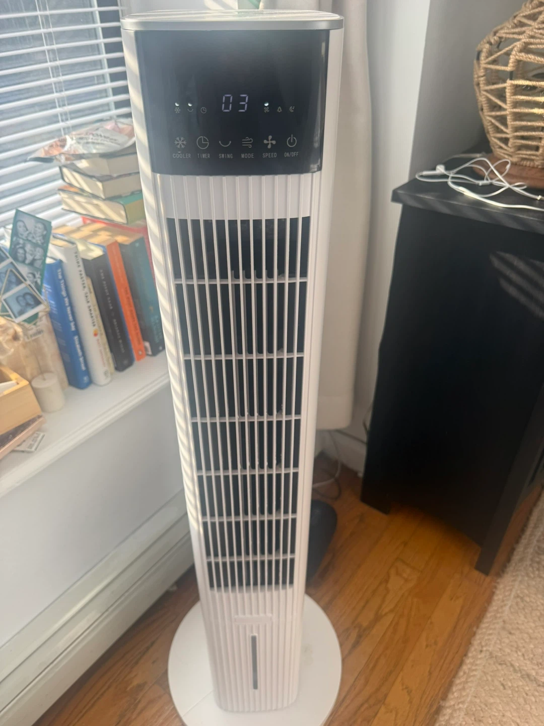 White Tower Fan with Cooler