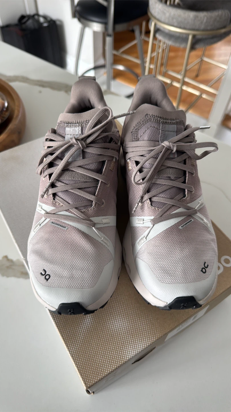 OC ON Cloud Cloudsurfer Trail WP Women Gymshoes Size 7. NEW - photo 3