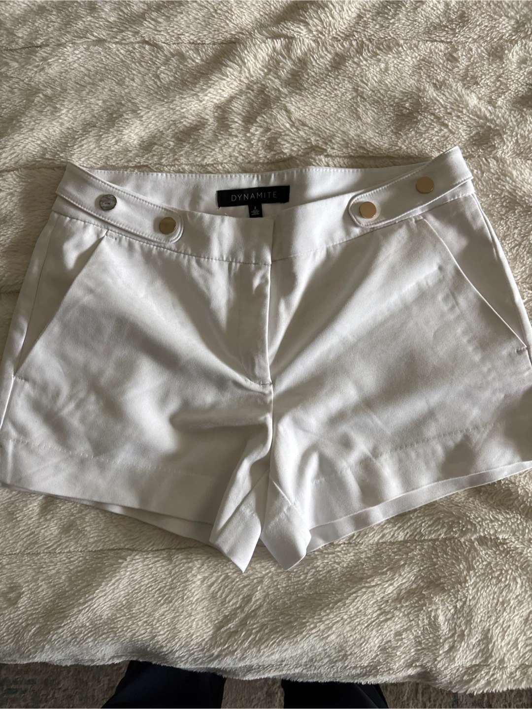 Dynamite white shorts size 2 - photo 2