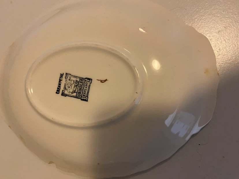 Grindley "Creampetal" Gravy Boat and Saucer Set - photo 4