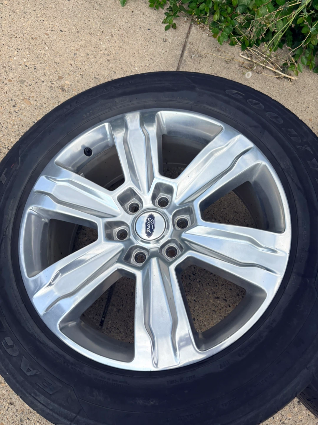 20 inch ford platinum F150 rims - photo 3