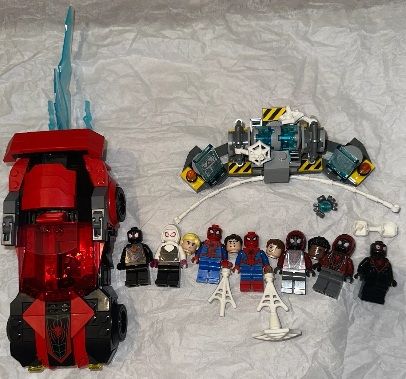 Lego Spider-man minifigs (missing 2 stickers)