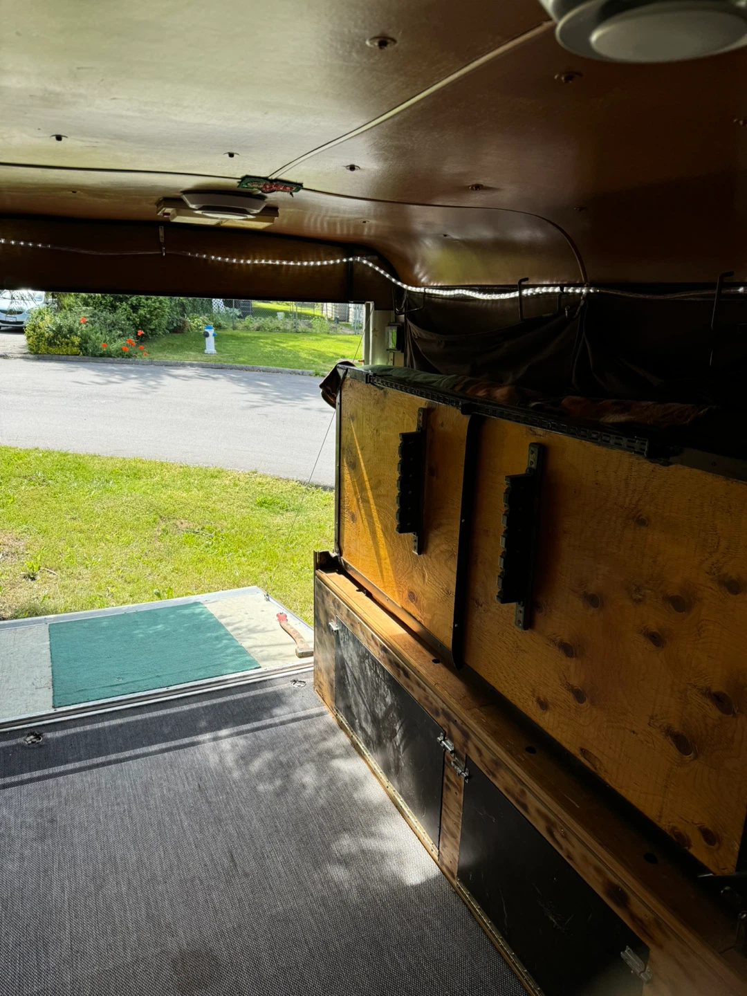 Camper trailer - photo 3