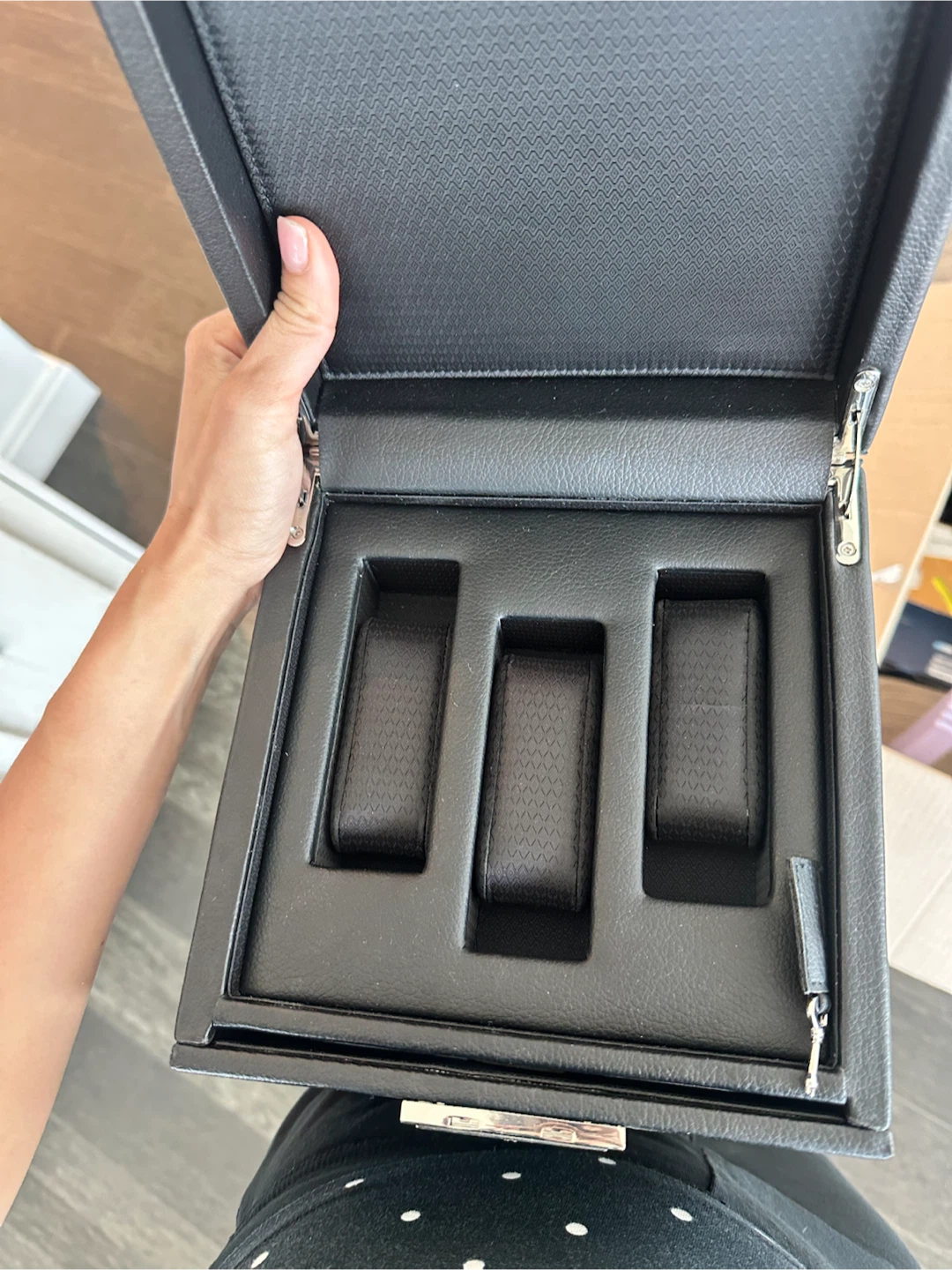 Wolf Watch Winder Box - photo 2