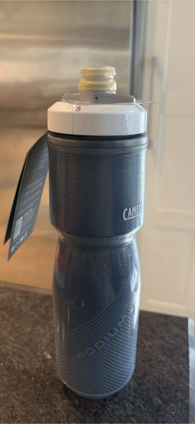NEW Camelbak 24oz Water Bottle - photo 2