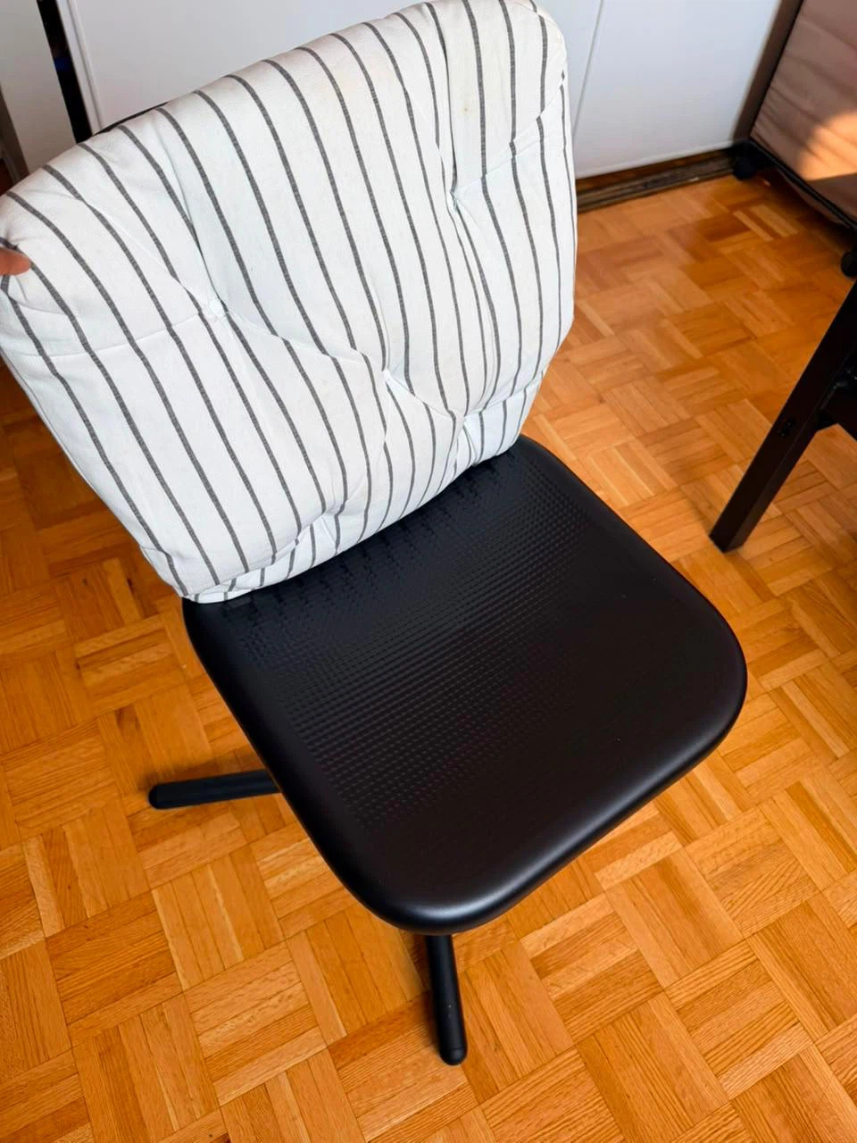 Black Office Chair with Striped Cushion and table - photo 4